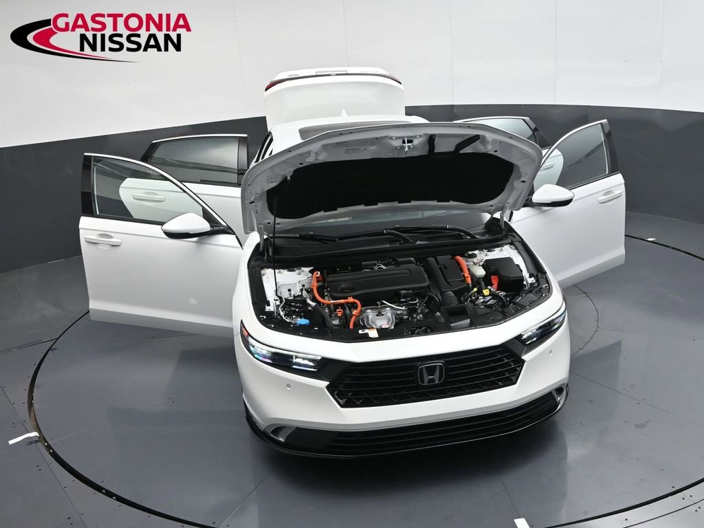 Used 2024 Honda Accord Touring image 40