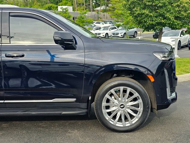 Used 2023 Cadillac Escalade ESV Premium Luxury w/ Performance Package AWD/4WD image 6