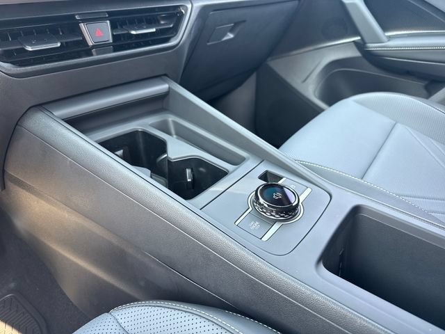 New 2026 Volkswagen Tiguan SE R-Line AWD/4WD image 24