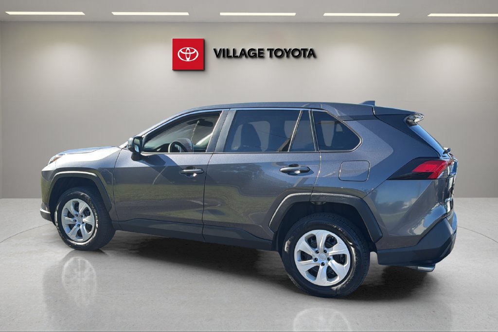 Certified 2024 Toyota RAV4 LE FWD image 3