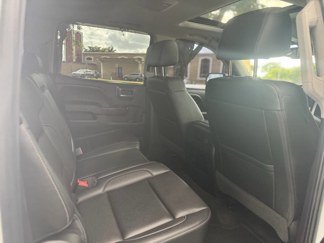 Used 2017 GMC Sierra 1500 SLT image 5