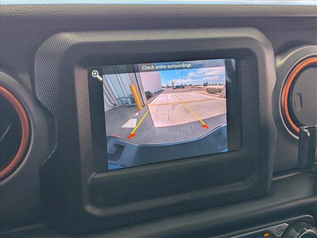 Used 2020 Jeep Gladiator Mojave w/ LED Lighting Group AWD/4WD image 18