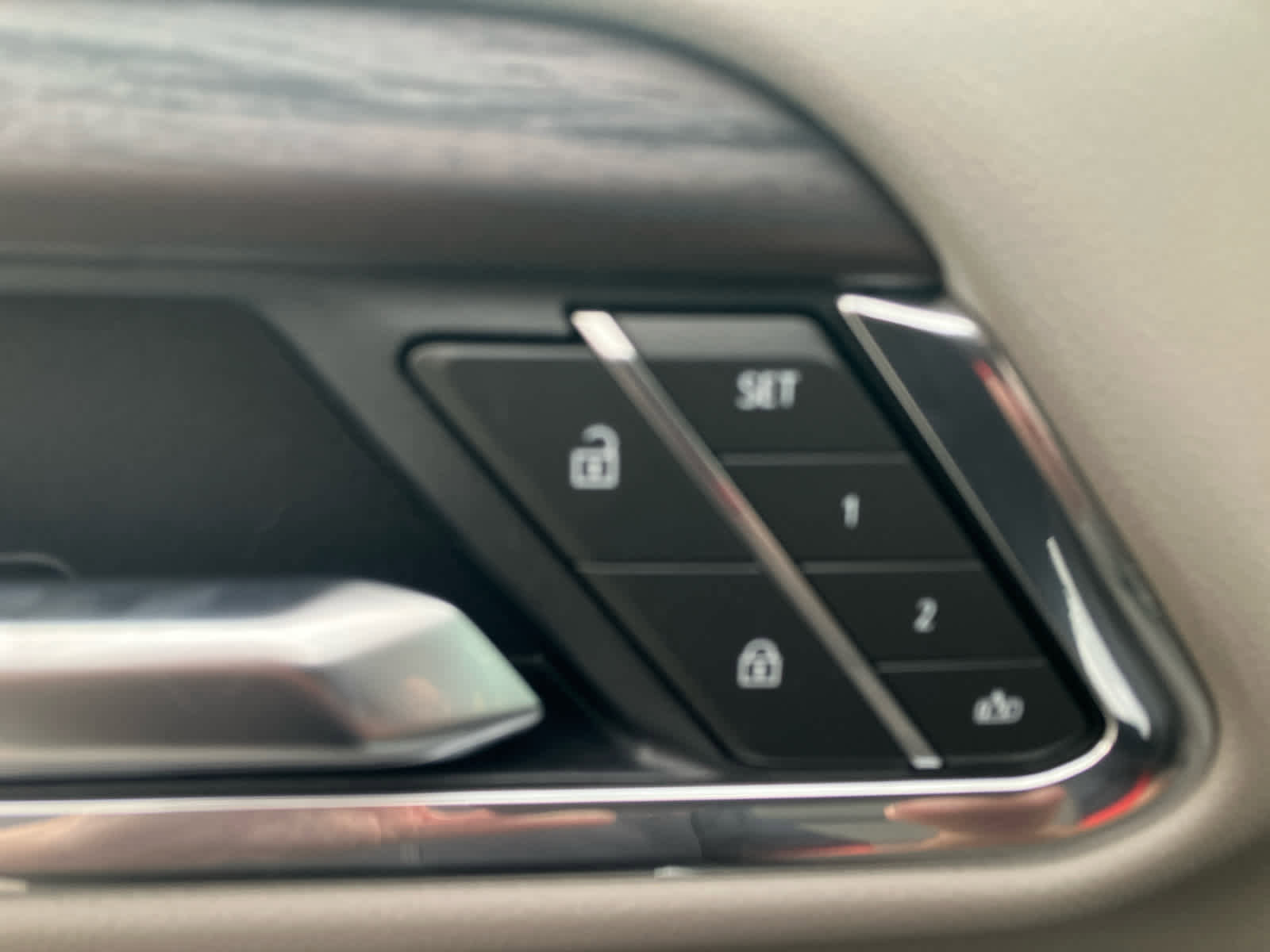 New 2026 GMC Sierra 1500 SLT w/ SLT Premium Plus Package image 12