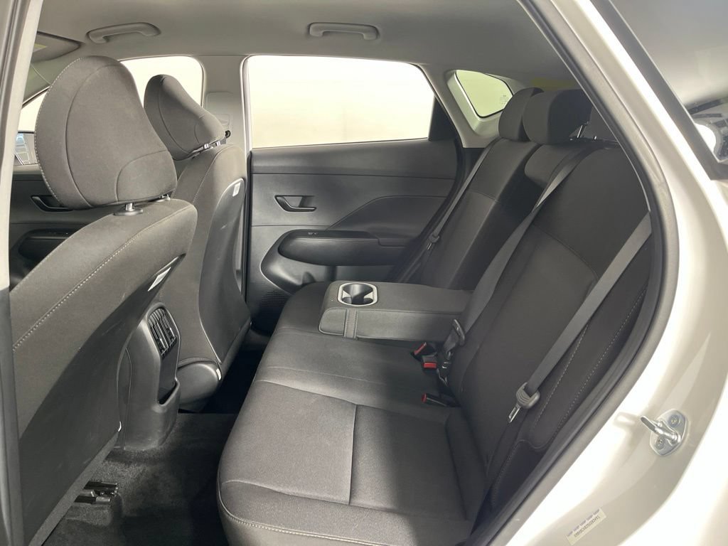 Used 2025 Hyundai Kona SEL AWD/4WD image 21