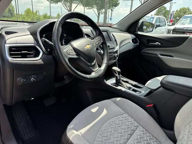 Used 2024 Chevrolet Equinox LT FWD image 24