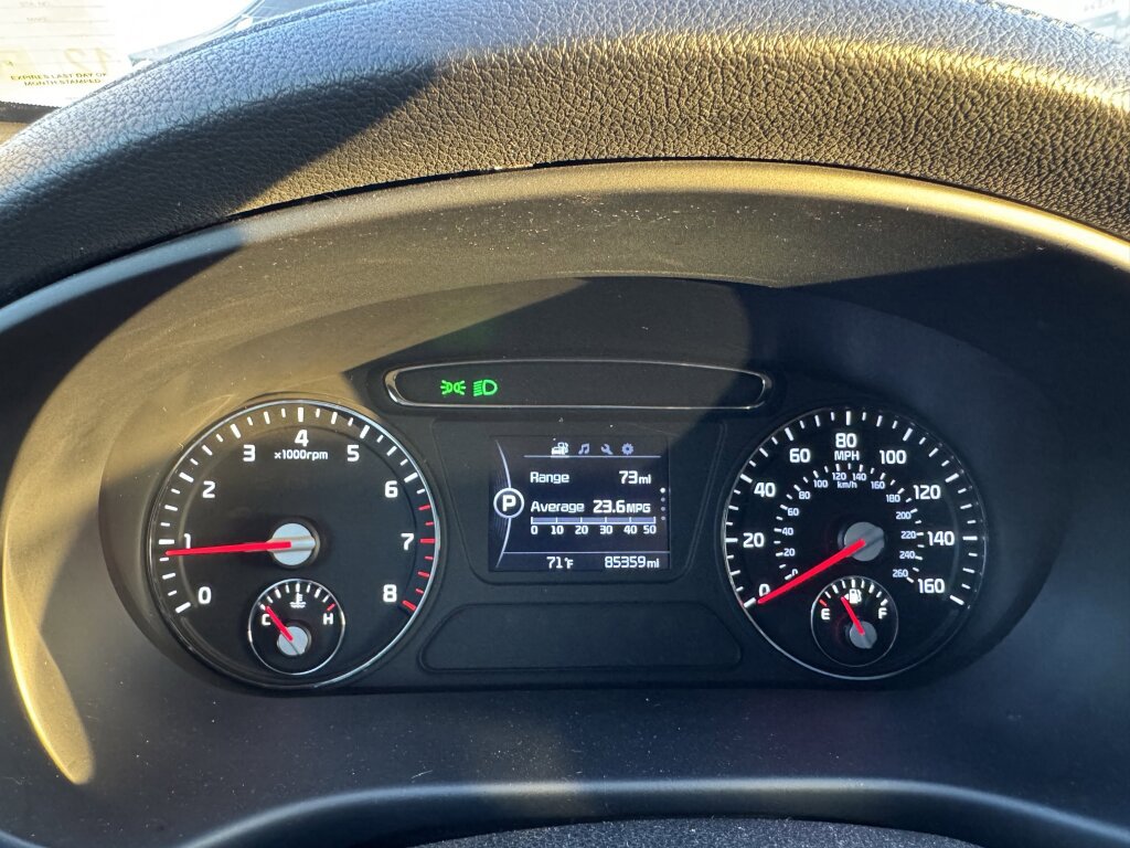 Used 2016 Kia Sorento LX w/ LX Convenience Package image 23