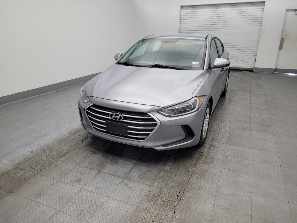 Used 2017 Hyundai Elantra SE image 15