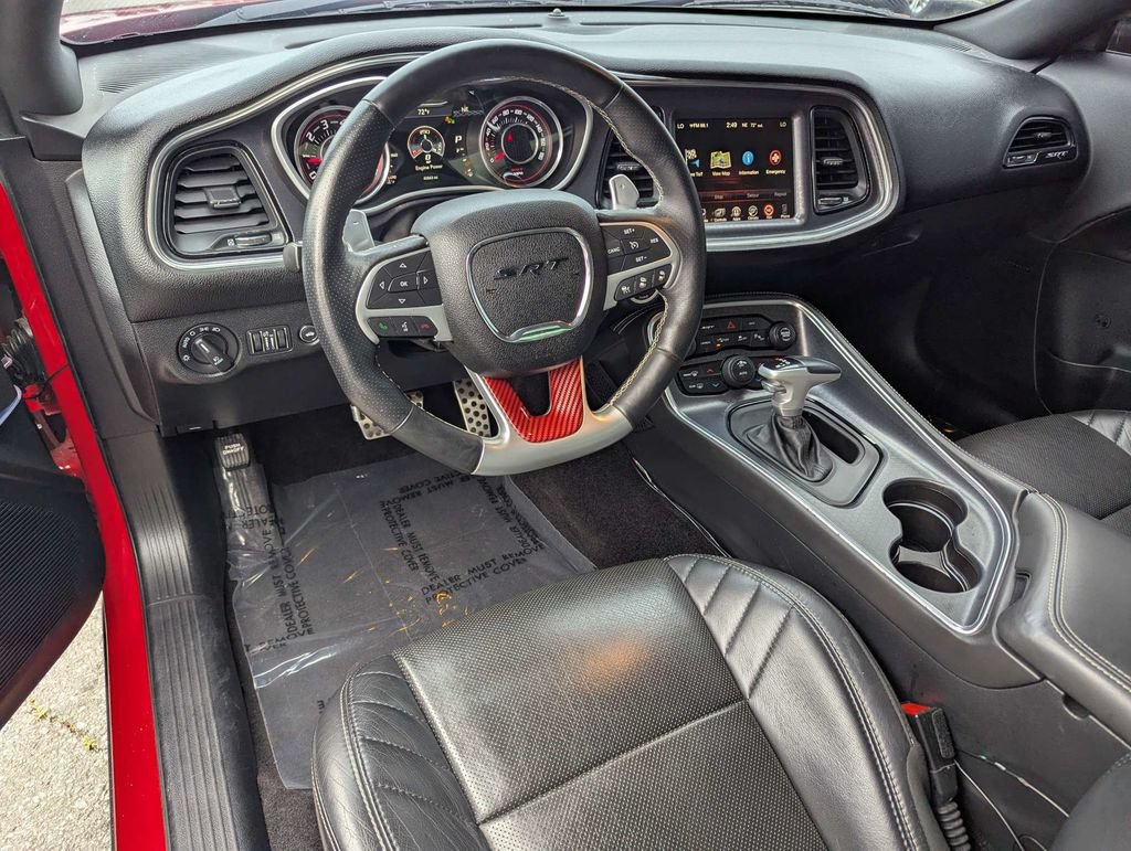Used 2016 Dodge Challenger SRT w/ Technology Group RWD image 14
