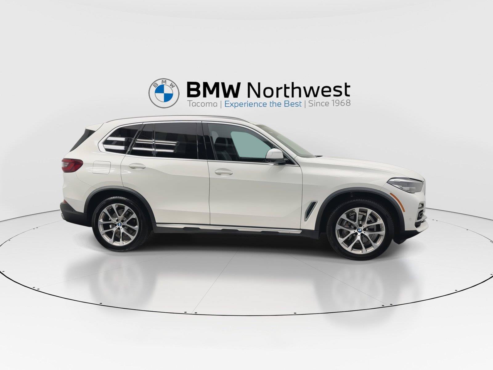 Used 2021 BMW X5 xDrive40i w/ Premium Package 2 AWD/4WD image 5
