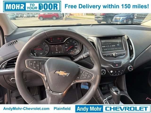 Used 2017 Chevrolet Cruze LT FWD image 23