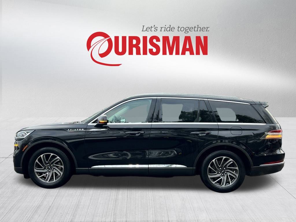 Used 2021 Lincoln Aviator Standard Sport Utility image 3