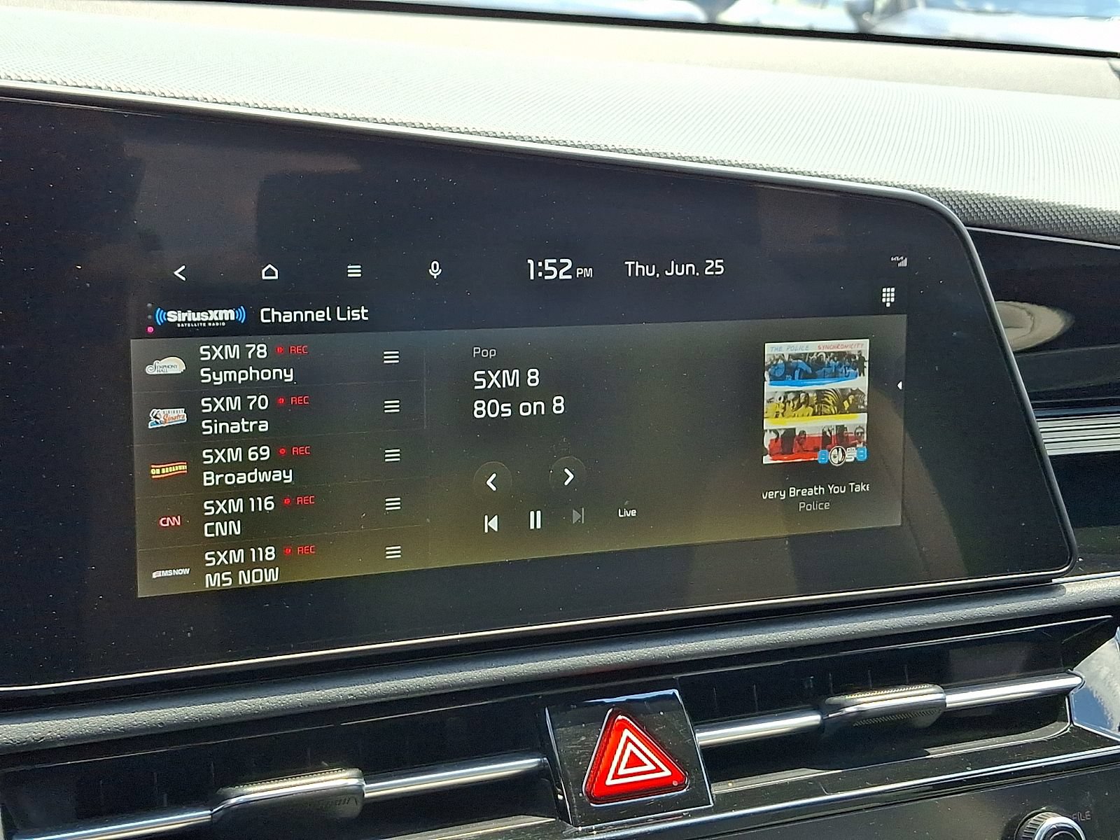 Used 2023 Kia Niro EX FWD image 18