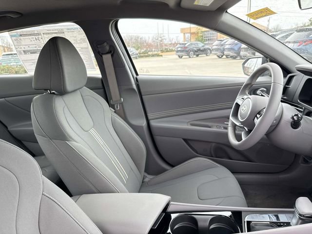 New 2026 Hyundai Elantra SEL Sport image 14
