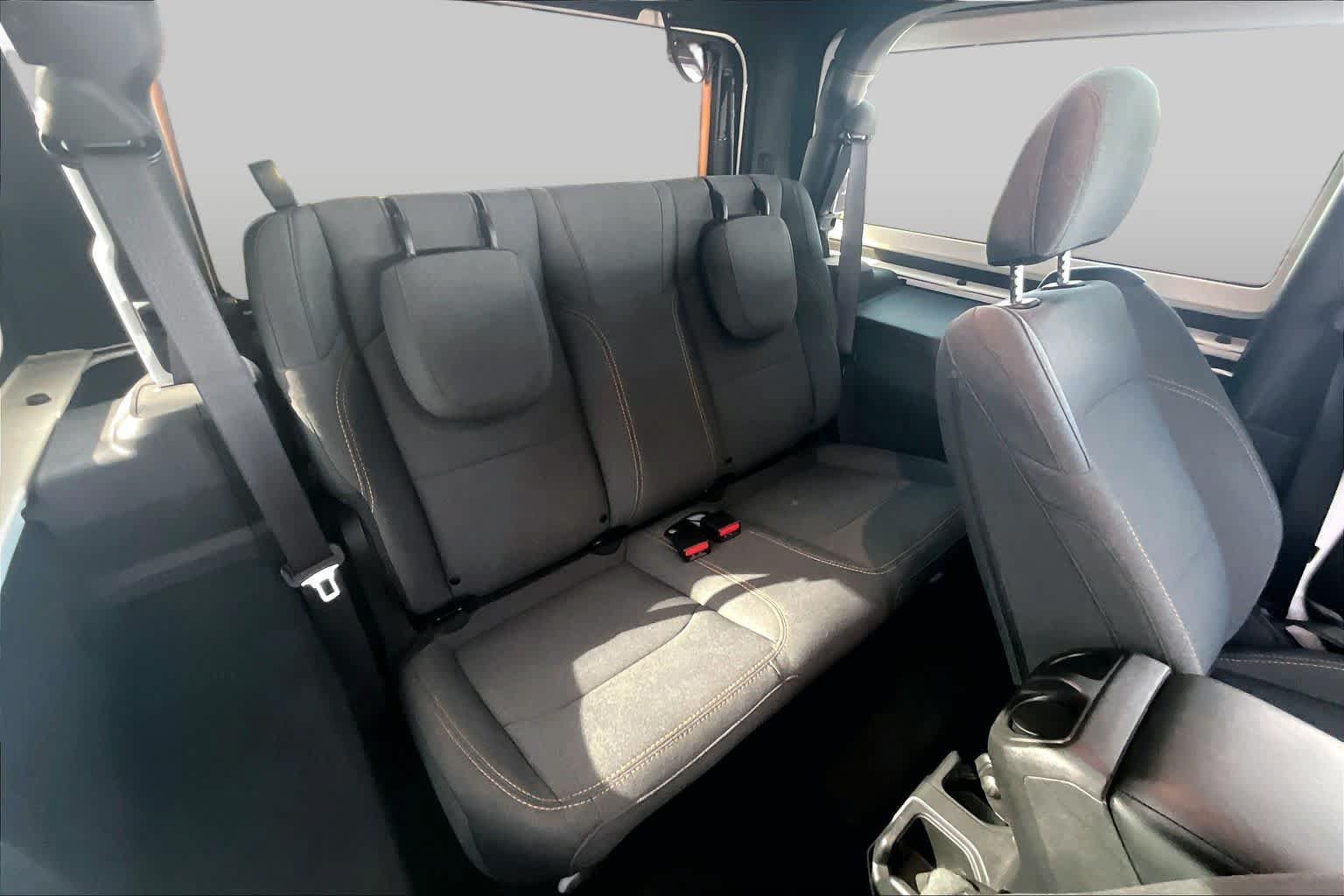 Used 2024 Jeep Wrangler Sport AWD/4WD image 18