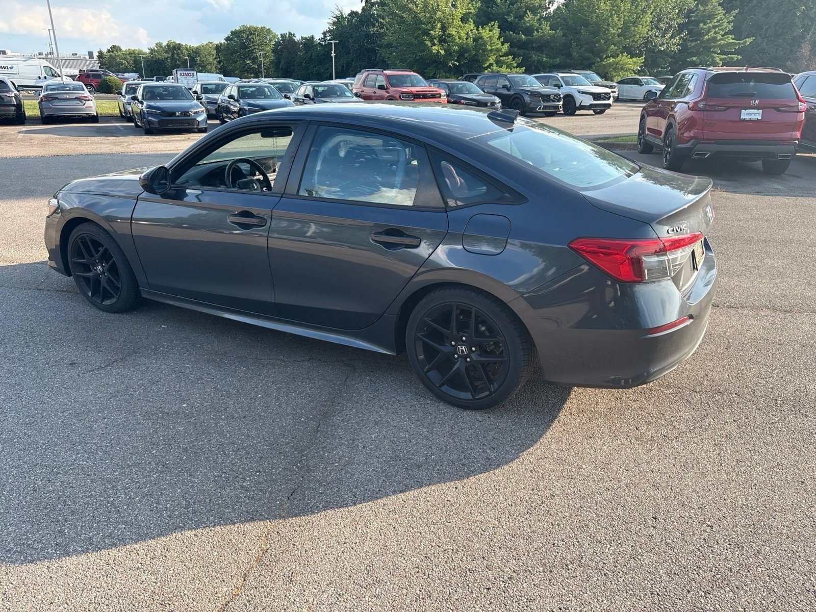 Used 2023 Honda Civic Sport image 6