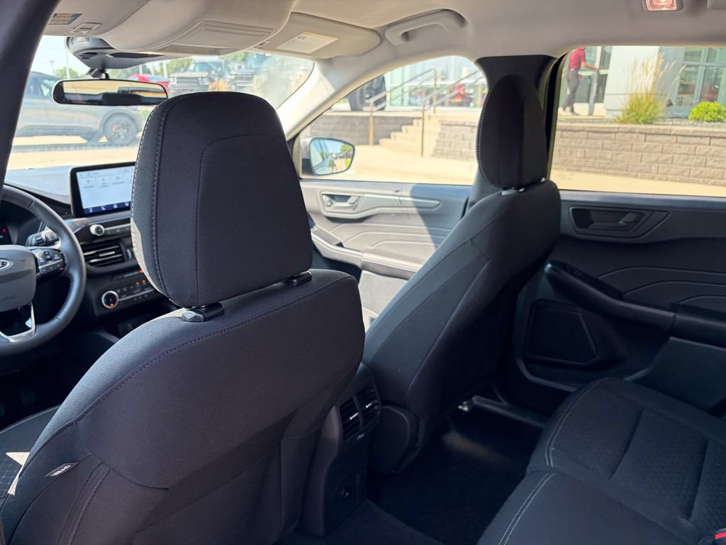 New 2026 Ford Escape Active w/ Cold Weather Package FWD image 13
