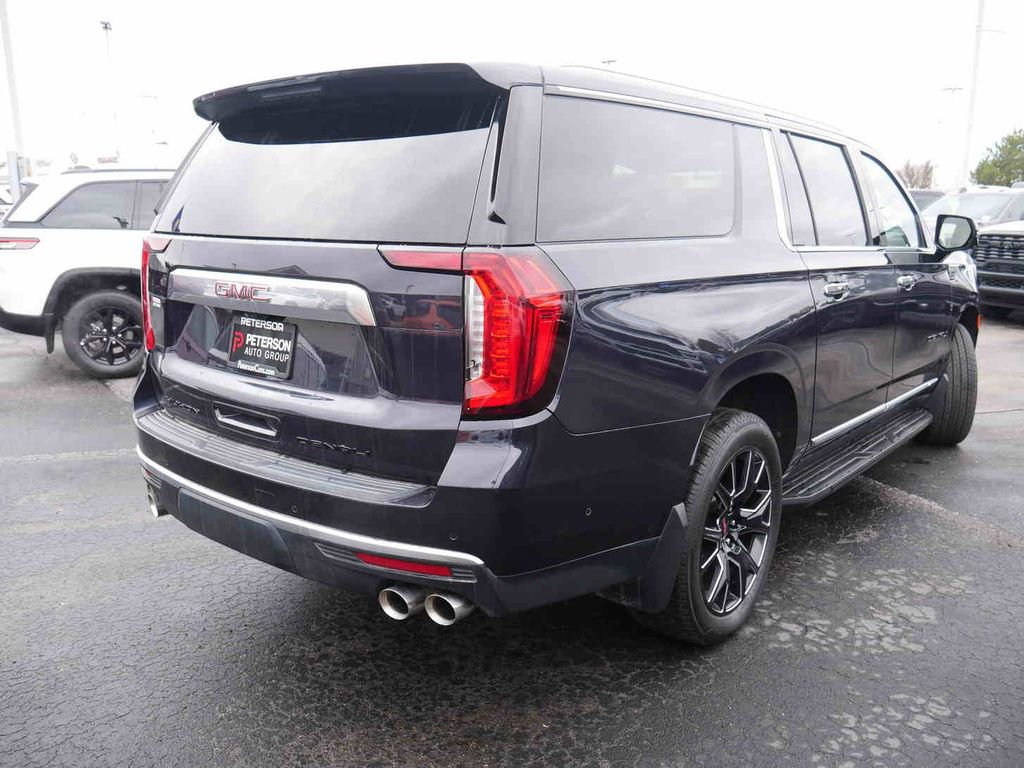 Used 2024 GMC Yukon XL Denali image 23