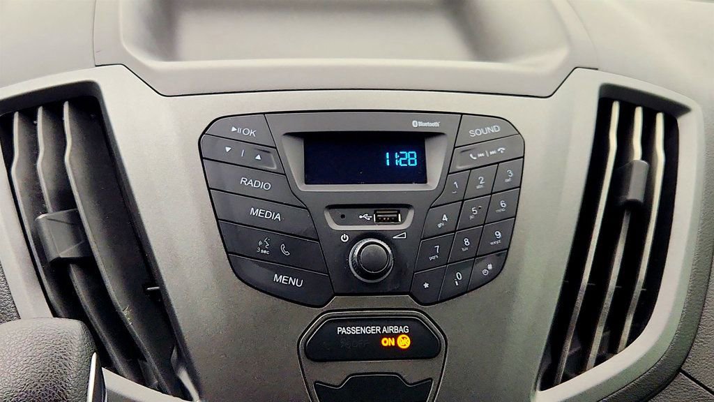Used 2019 Ford Transit 150 130 Low Roof RWD image 18