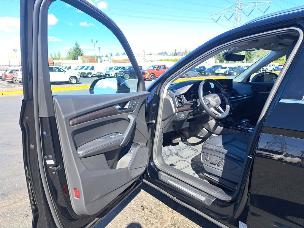 Used 2021 Audi Q5 2.0T Premium Plus w/ Premium Plus Package image 10