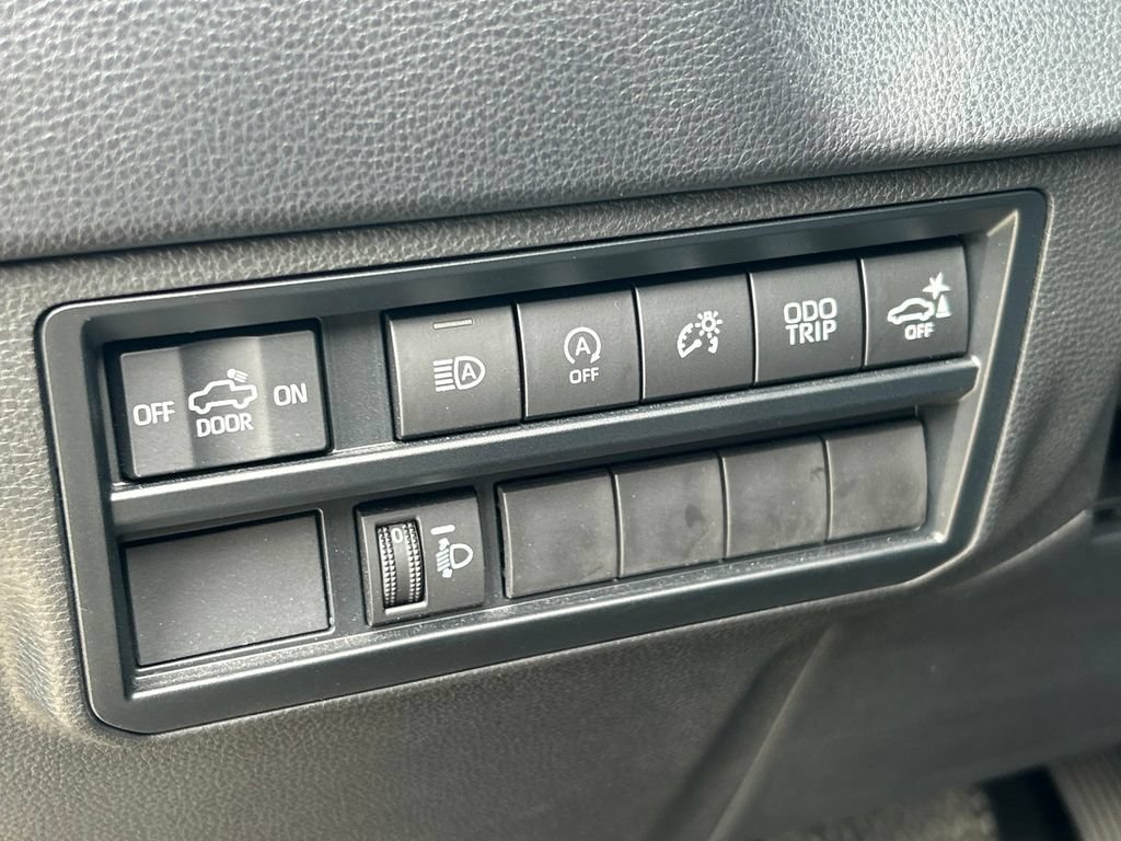 Used 2023 Toyota Tundra SR5 w/ SR5 Convenience Package AWD/4WD image 24