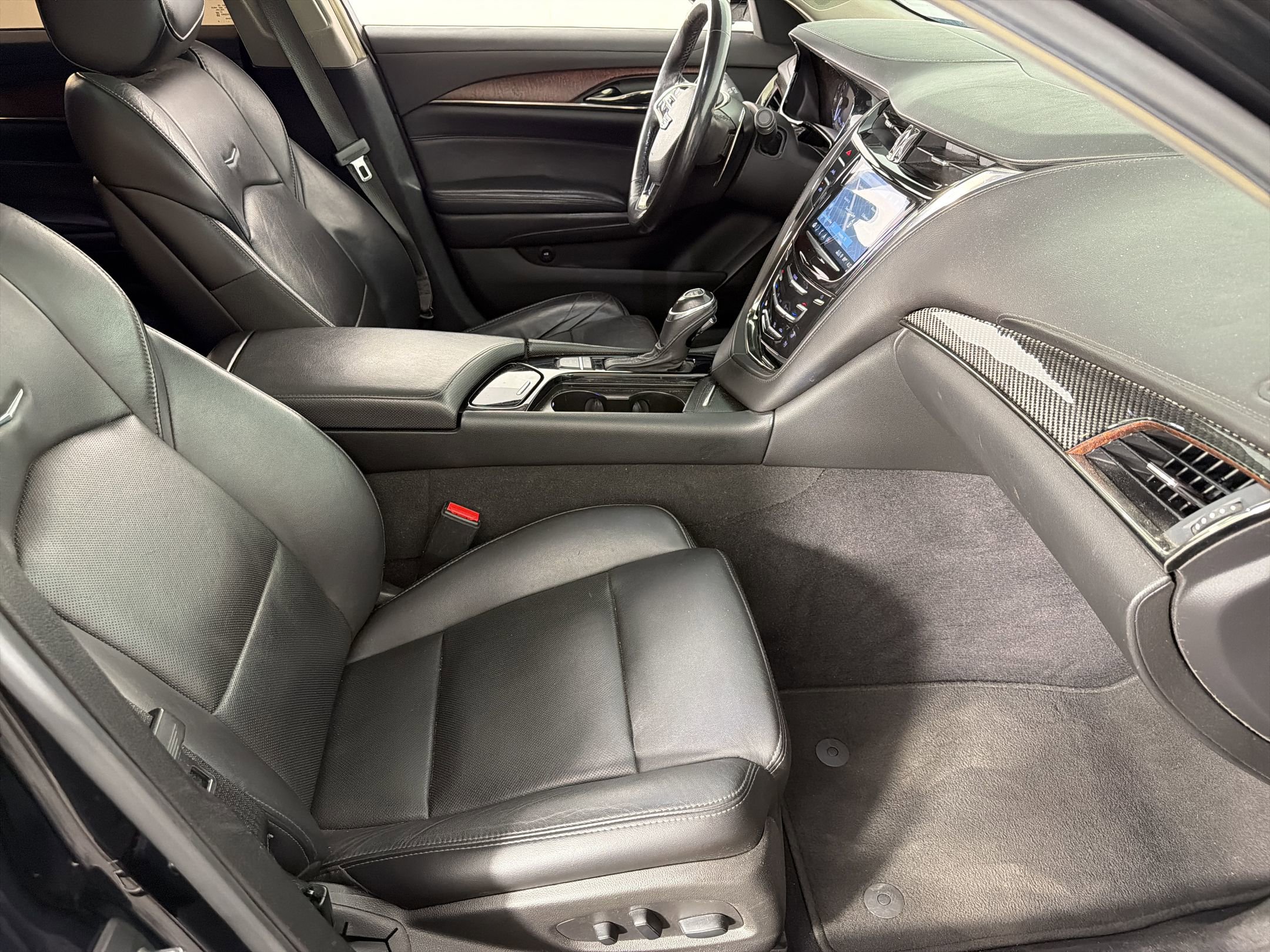 Used 2019 Cadillac CTS Luxury RWD image 30
