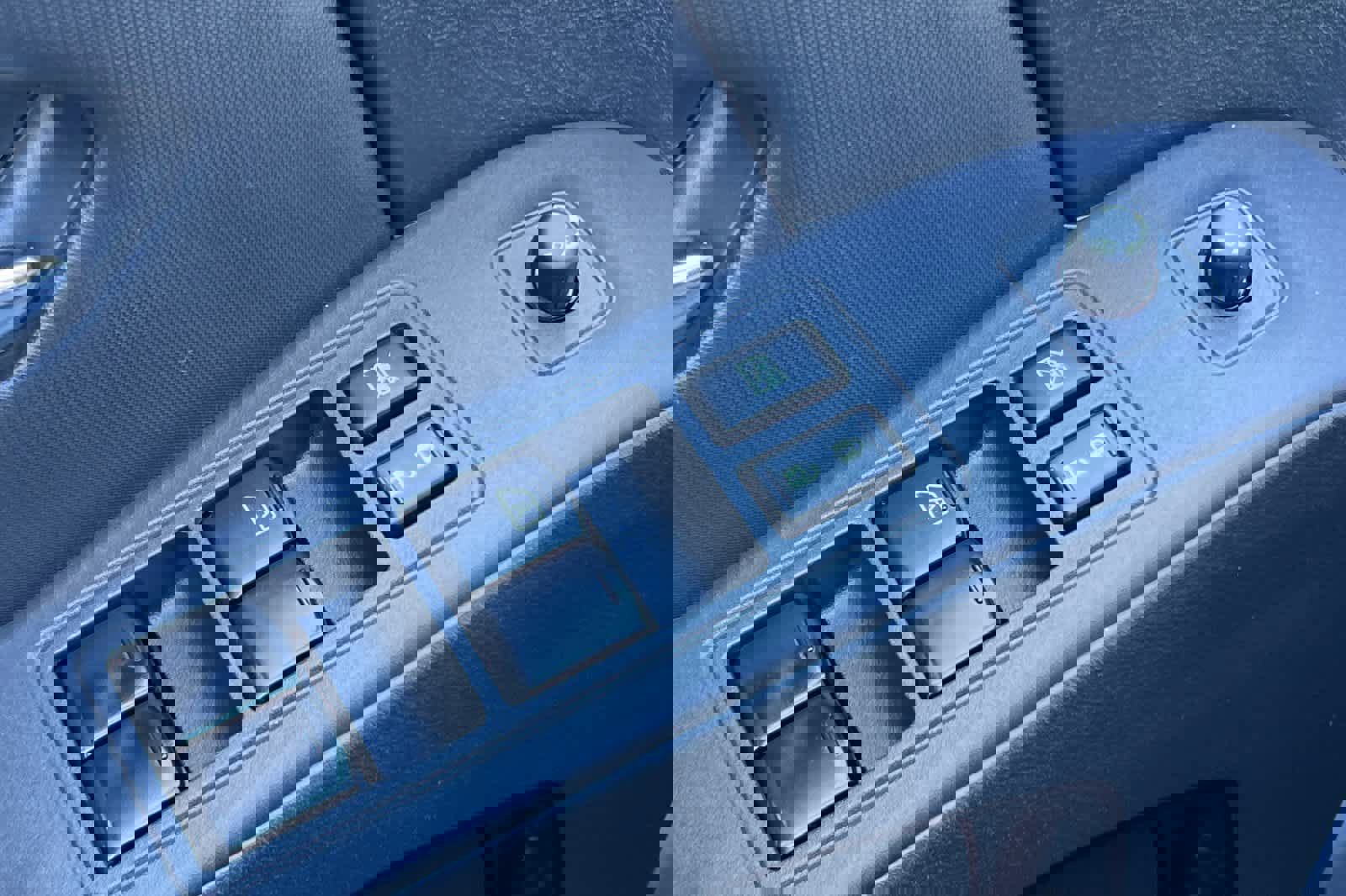 Used 2022 Nissan Frontier Pro-X w/ Pro-X Premium Package image 13