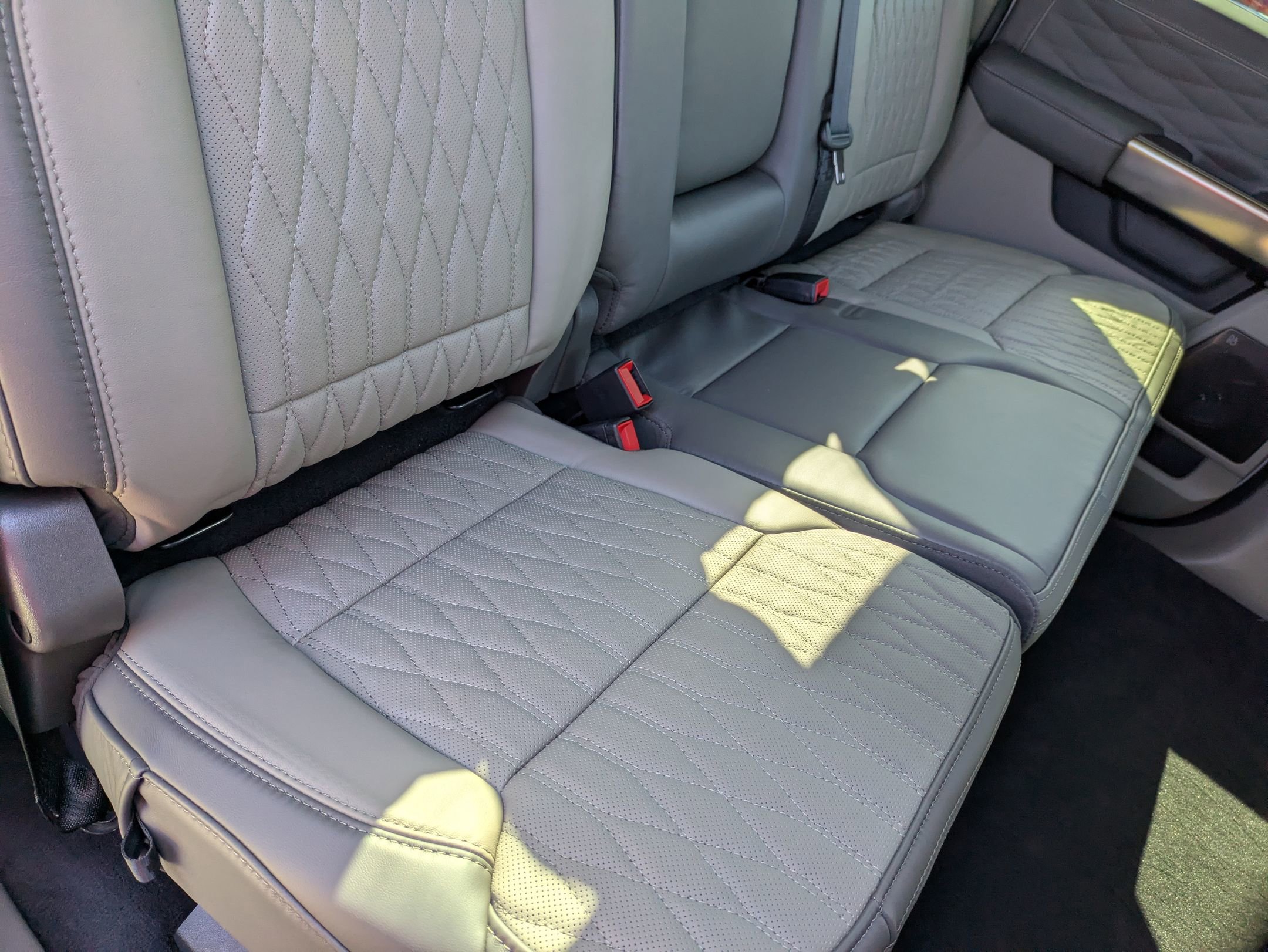New 2026 Ford F250 Platinum w/ Platinum Plus Package image 41