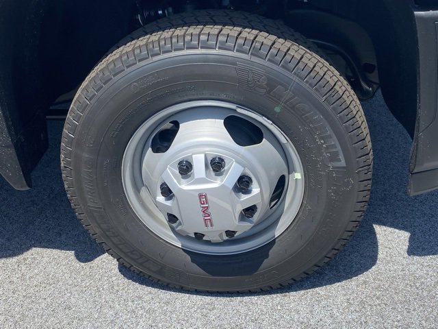 New 2025 GMC Sierra 3500 Pro w/ Convenience Package image 13