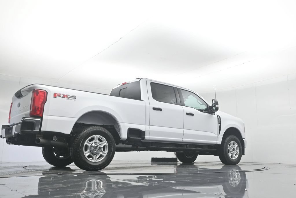 New 2026 Ford F250 XLT w/ FX4 Off-Road Package AWD/4WD image 52