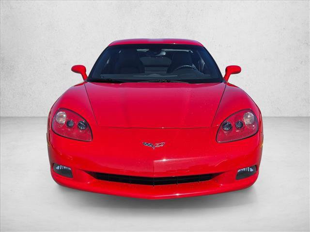 Used 2007 Chevrolet Corvette Coupe w/ Performance Package RWD image 3