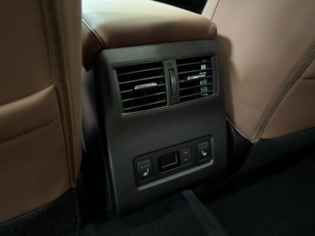 New 2025 Mitsubishi Outlander SEL image 26