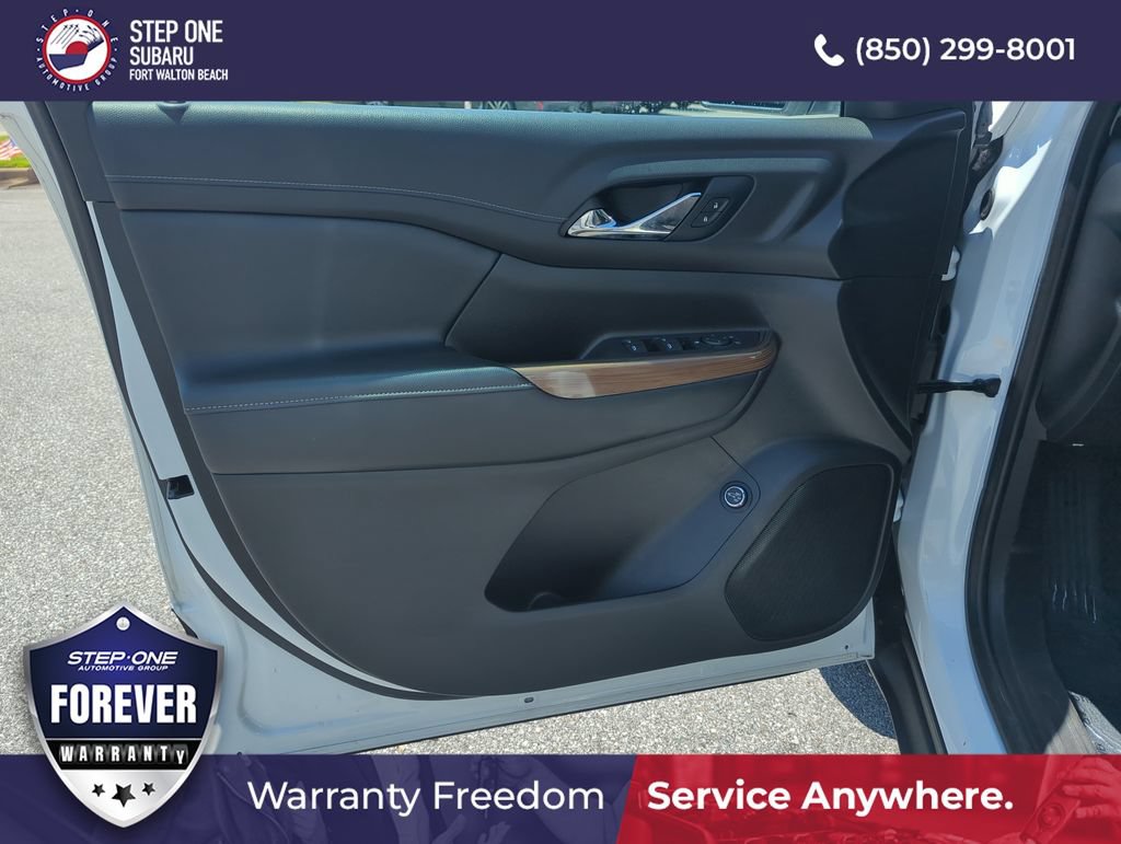 Used 2019 GMC Acadia SLE FWD image 18