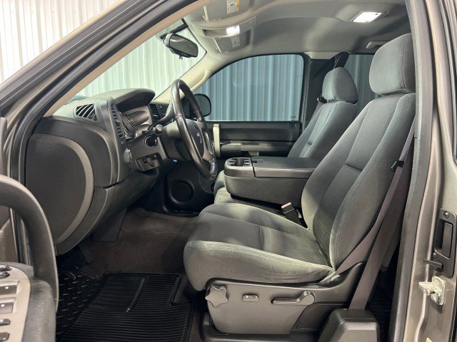 Used 2009 GMC Sierra 1500 SLE w/ Texas Edition image 8