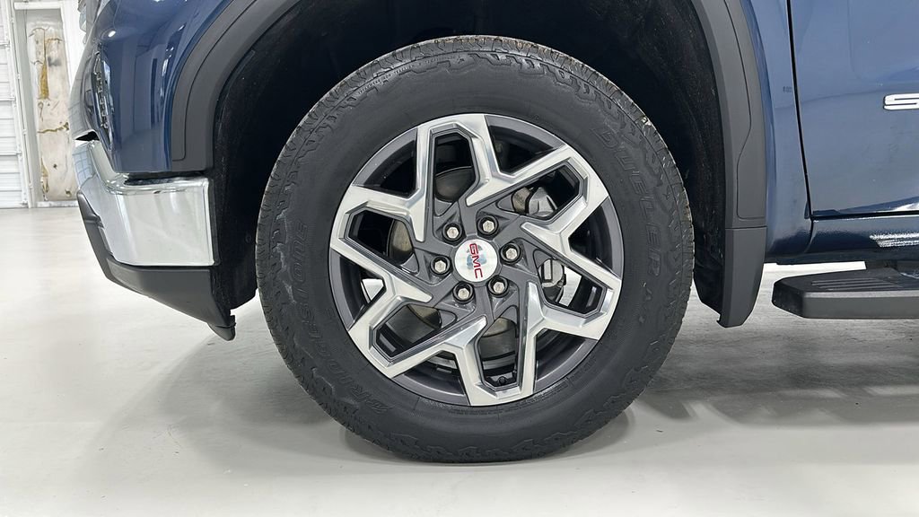 Used 2023 GMC Sierra 1500 SLT w/ SLT Premium Package image 14