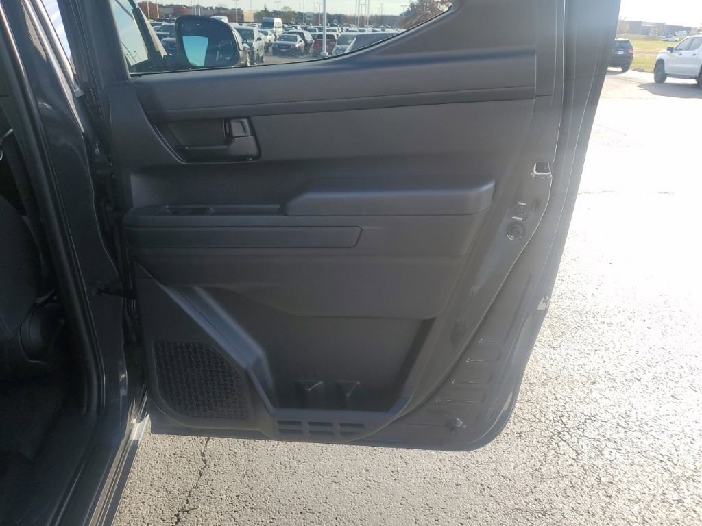 Used 2024 Toyota Tacoma SR image 26