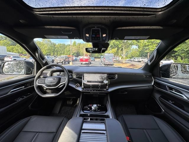 New 2026 Jeep Grand Wagoneer 4WD image 2