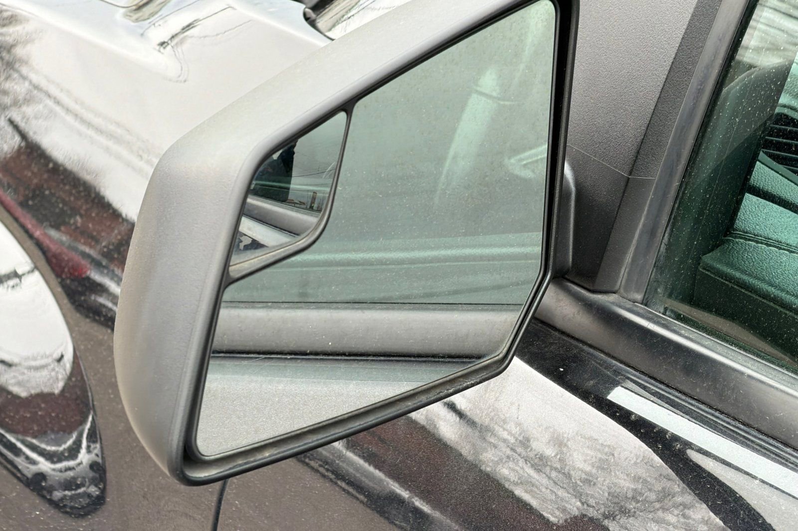 Used 2014 GMC Acadia SLE image 49