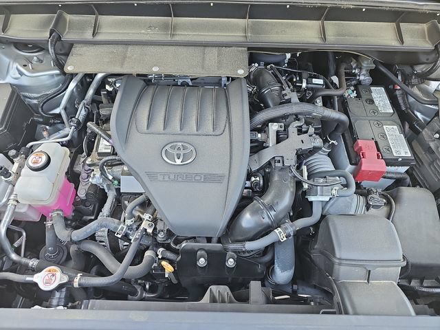 Used 2023 Toyota Highlander XLE FWD image 33