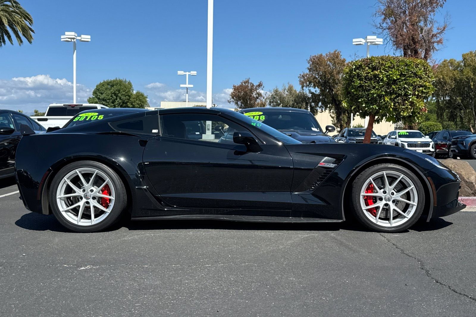 Used 2018 Chevrolet Corvette Z06 RWD image 4