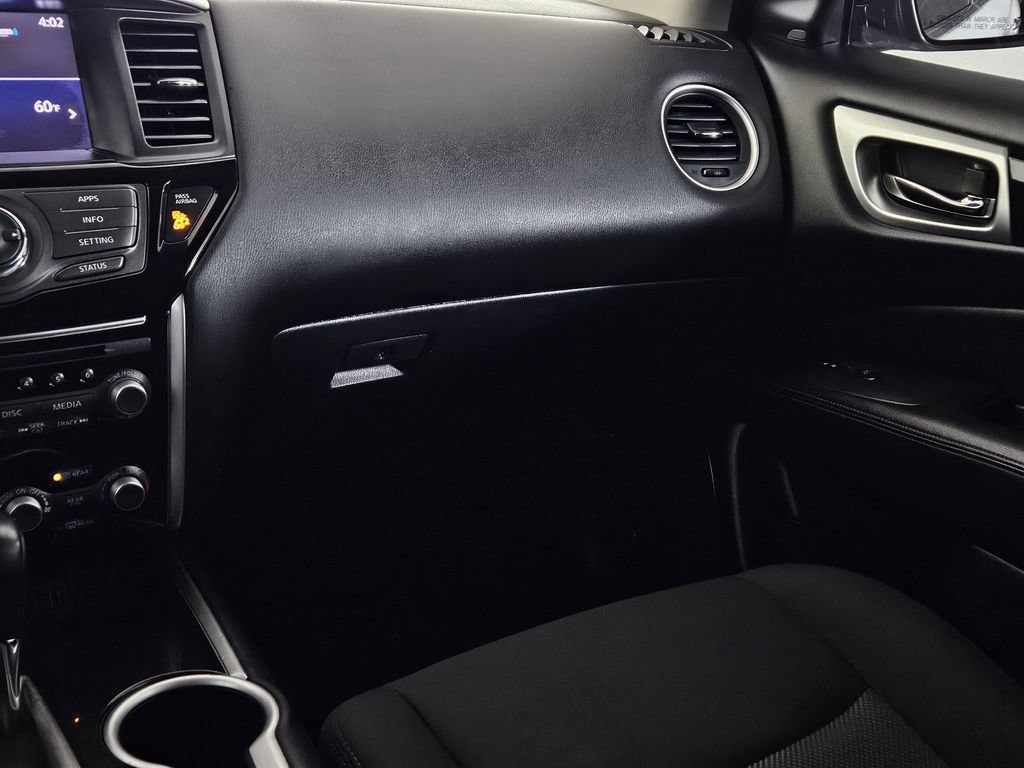 Used 2020 Nissan Pathfinder SV AWD/4WD image 9