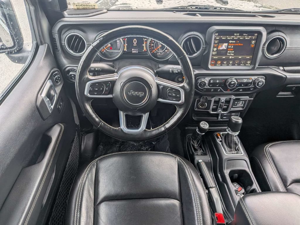 Used 2020 Jeep Gladiator Overland AWD/4WD image 15