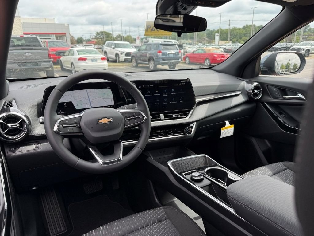 New 2027 Chevrolet Equinox LT FWD image 15