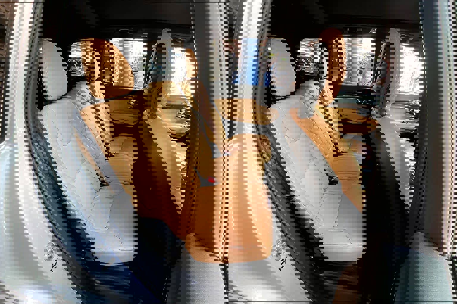 Used 2018 Volvo XC90 T6 Momentum w/ Convenience Package AWD/4WD image 20