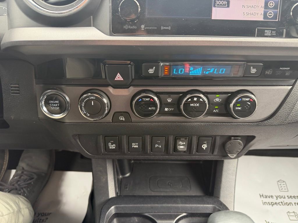 Used 2017 Toyota Tacoma TRD Sport w/ Premium & Technology Package image 18