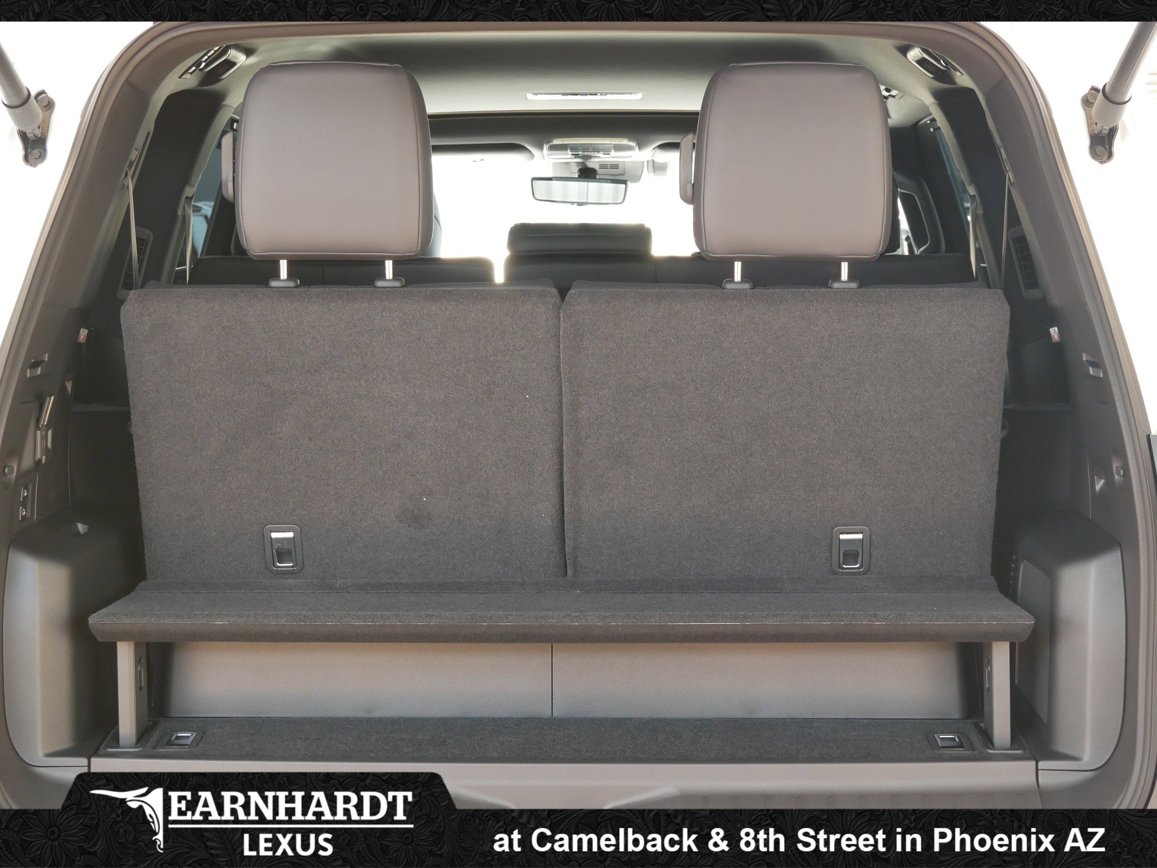 New 2025 Lexus LX 700h F Sport image 18