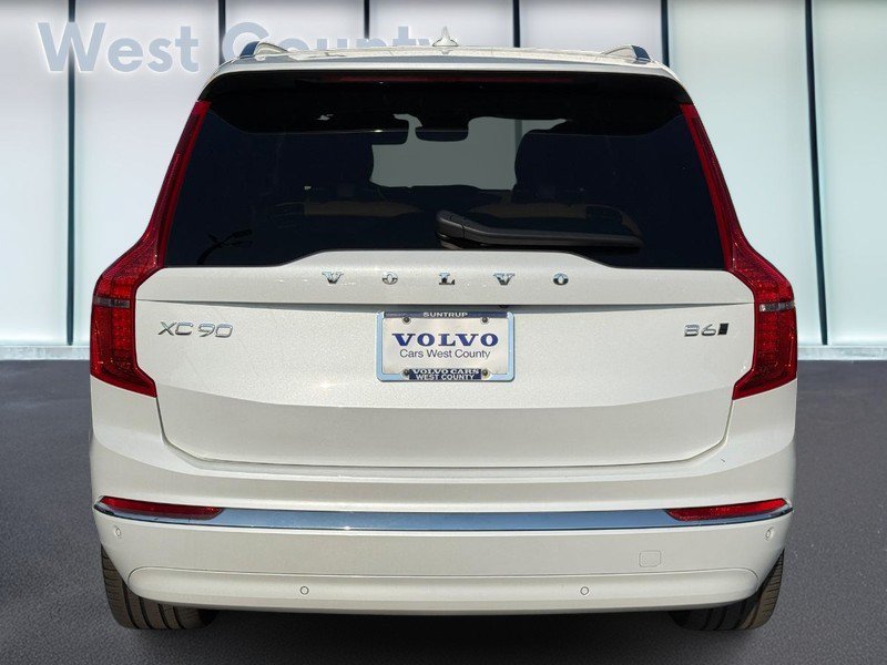 Used 2024 Volvo XC90 B6 Ultimate w/ Protection Package AWD/4WD image 6