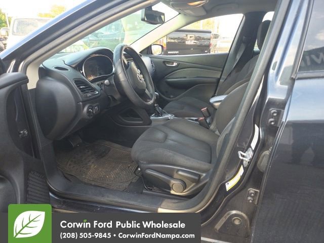 Used 2013 Dodge Dart SE w/ Value Group FWD image 13