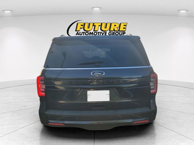 Used 2023 Ford Expedition Max Limited AWD/4WD image 4