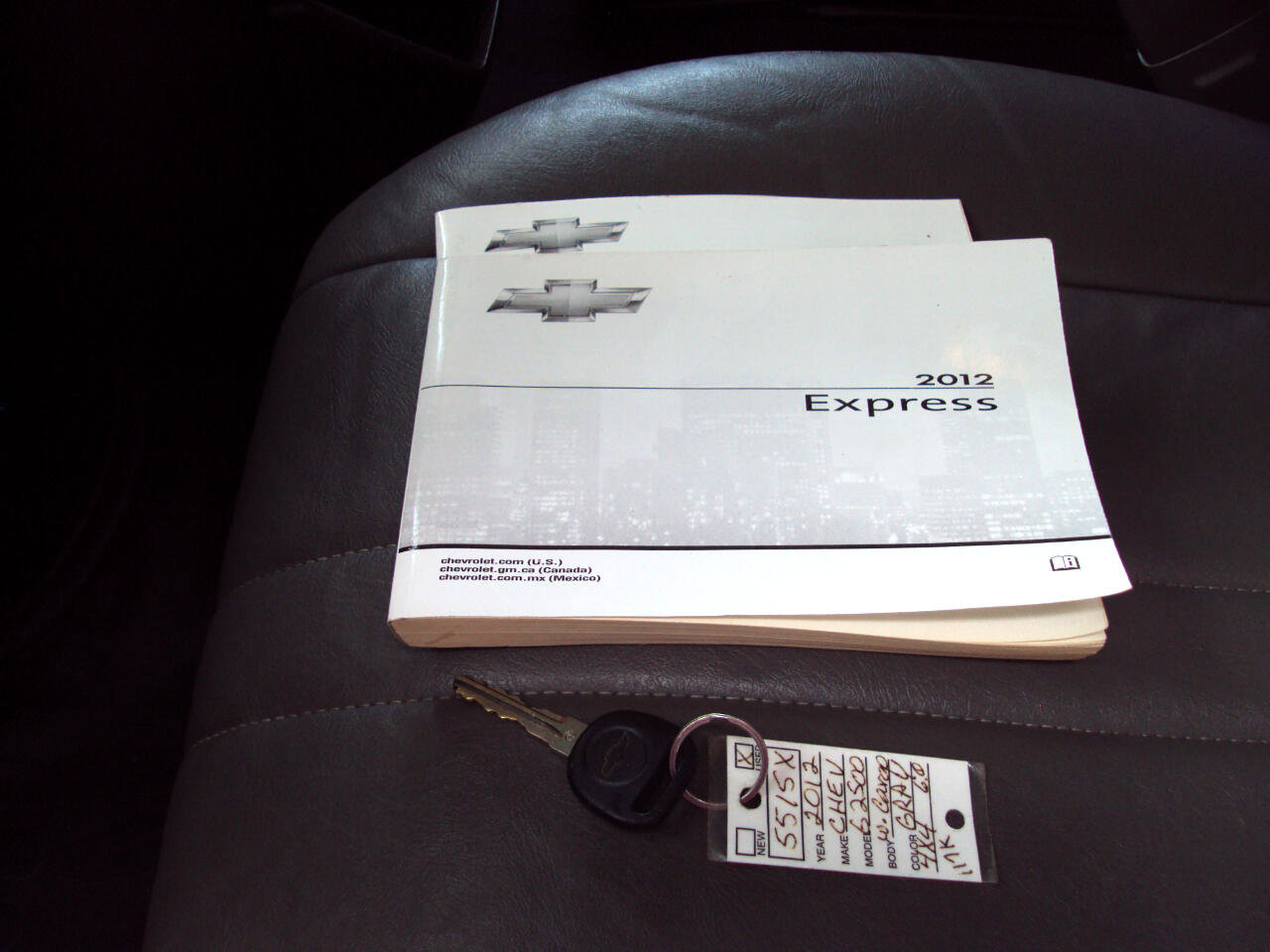 Used 2012 Chevrolet Express 2500 image 23