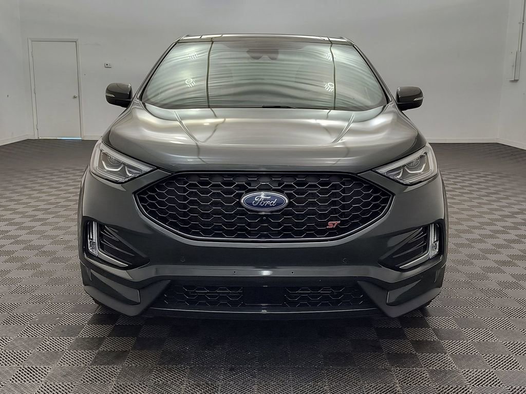 Used 2022 Ford Edge ST w/ Equipment Group 401A image 6